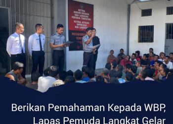 Kasubsi Admisi Dan Orientasi, Juan Carlos Hutabarat Didampingi Beberapa Pejabat Staf Struktural Memberikan Penjelasan Tentang Remisi Dan Pengurangan Masa Pidana Dasawarsa Kepada Wbp.(Doc/Foto:Humas Lapada)