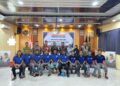 Kalapas Tebing Tinggi Didampingi Pejabat Struktural Dan LPKP Mentari Berserta Warga Binaan Malakukan Foto Bersama Di Aula Lapas.(Doc/Foto:Humas Lapas Tebing Tinggi)