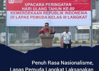 Kalapas Pemuda Langkat, Kenal Purba Sebagai Inspektur Upacara Didampingi Satu Pejabat Struktural.(Doc/Foto : Humas Lapada)