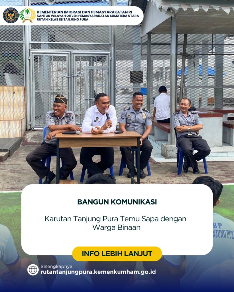 Karutan Tanjung Pura Fransisco Pandia, Didampingi Kpr Efriyanto Berserta Dua Staf Berikan Sambutan Kepada Warga Binaan.(Doc/Foto : Humas Tanjung Pura)