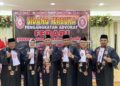 Aktivitas Nyata Organisasi Advokat FERARI yang Sah. Jajaran Pimpinan DPD Federasi Advokat Republik Indonesia (FERARI) Sumatera Utara berfoto usai Sidang Terbuka Pengangkatan Advokat.(Doc/Foto : Ferari)
