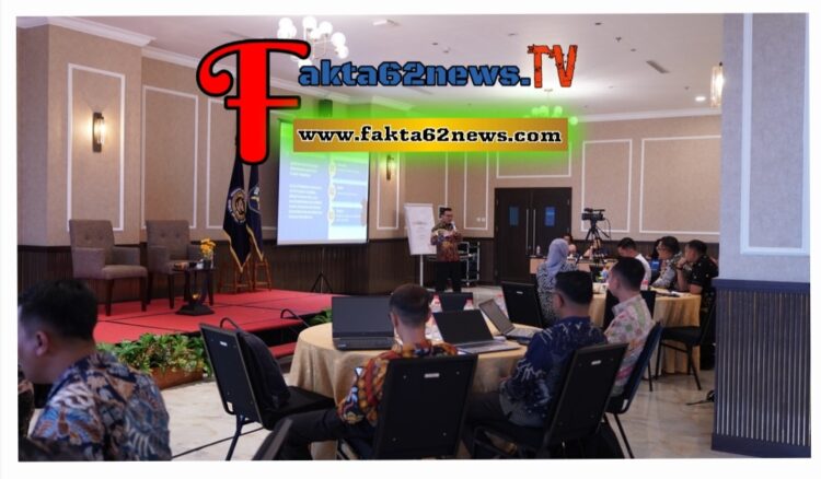 Para Pejabat Fungsional Pembina Keamanan dan Pengamanan Pemasyarakatan (PKP dan PP) dari seluruh Indonesia mengikuti Sosialisasi Pembinaan Karir yang transparan dan berbasis kinerja oleh Ditjenpas.(Doc/Foto : Humas Lapas Lubuk Pakam)