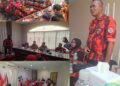 Suasana khidmat Rapat Pleno Majelis Pimpinan Wilayah (MPW) Pemuda Pancasila Provinsi Kepulauan Riau (Kepri) yang digelar di kawasan Batam Center, Kota Batam, Jumat (2/5). Menunjukkan momen pengarahan dari Ketua MPW PP Kepri, Sunarto Poniman, S.H. (berdiri di samping kanan), di hadapan jajaran pengurus inti dan unsur Srikandi. Dalam arahannya, Poniman menginstruksikan penguatan struktur organisasi dan penegasan soliditas kader demi menghadapi berbagai agenda krusial, termasuk penetapan Komandan KOTI Mahatidana dan persiapan Muscab di tujuh kabupaten/kota se-Kepri.(Istimewa)